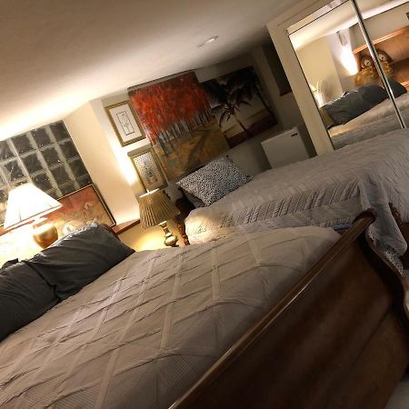 Hotel Highland Park Pittsburgh Esterno foto
